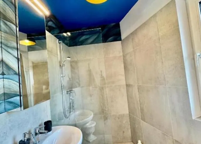Luxury Long-term With Terrace Apartment *