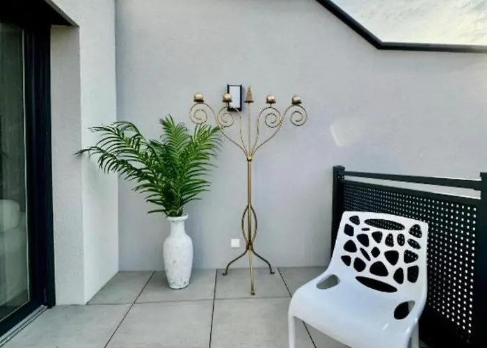 Apartment Luxury Long-term With Terrace