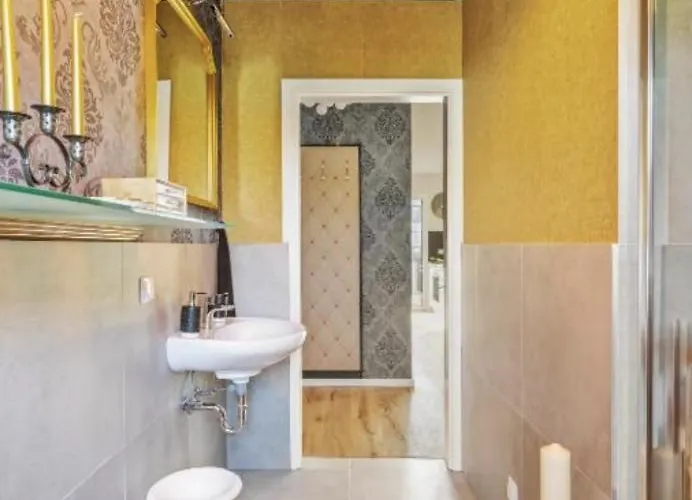 Luxury Long-term With Terrace Apartment