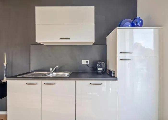 Luxury Long-term With Terrace Apartment *