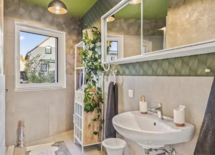 Apartment Luxury Long-term With Terrace *