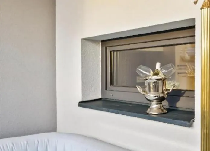Luxury Long-term With Terrace Apartment