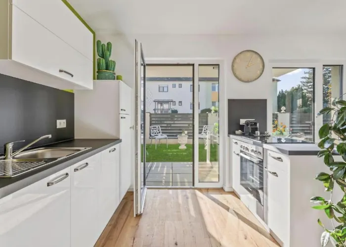 Luxury Long-term With Terrace Apartment *