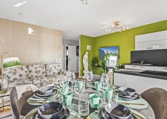 Luxury Long-term With Terrace