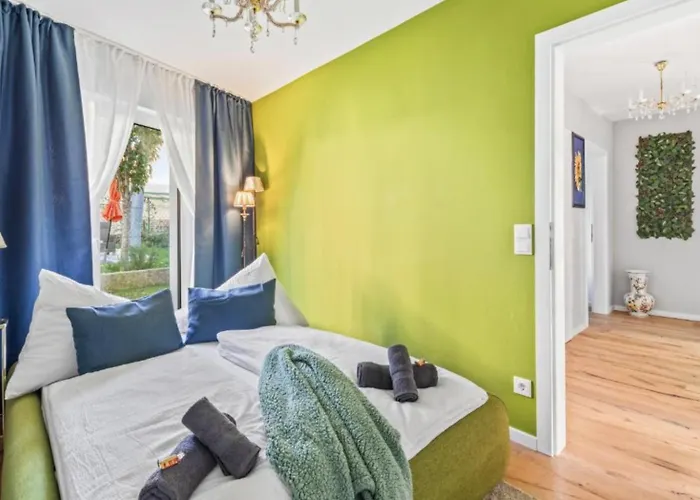 Luxury Long-term With Terrace Apartment